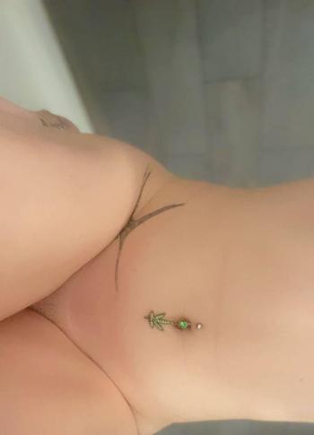 Lexi, 20 Caucasian/White female escort, Chatham